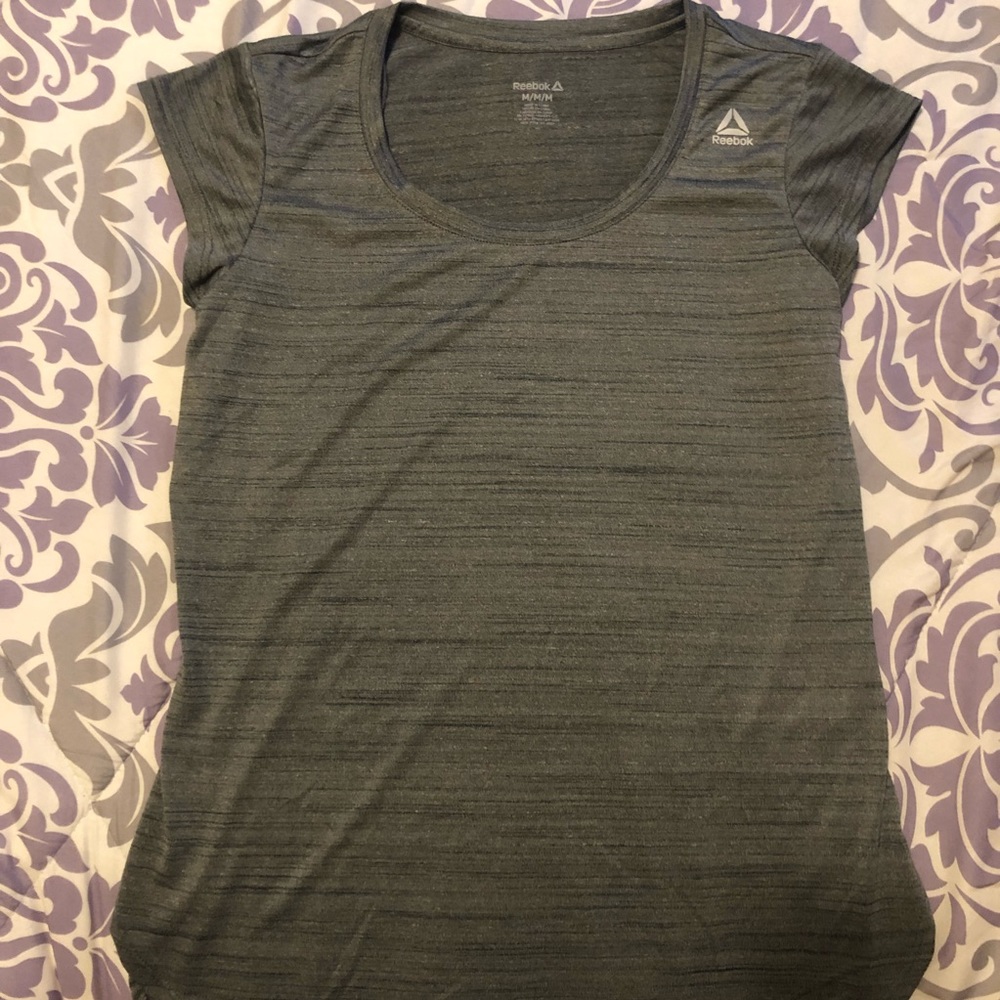 NWOT Gray Reebok T-Shirt, M